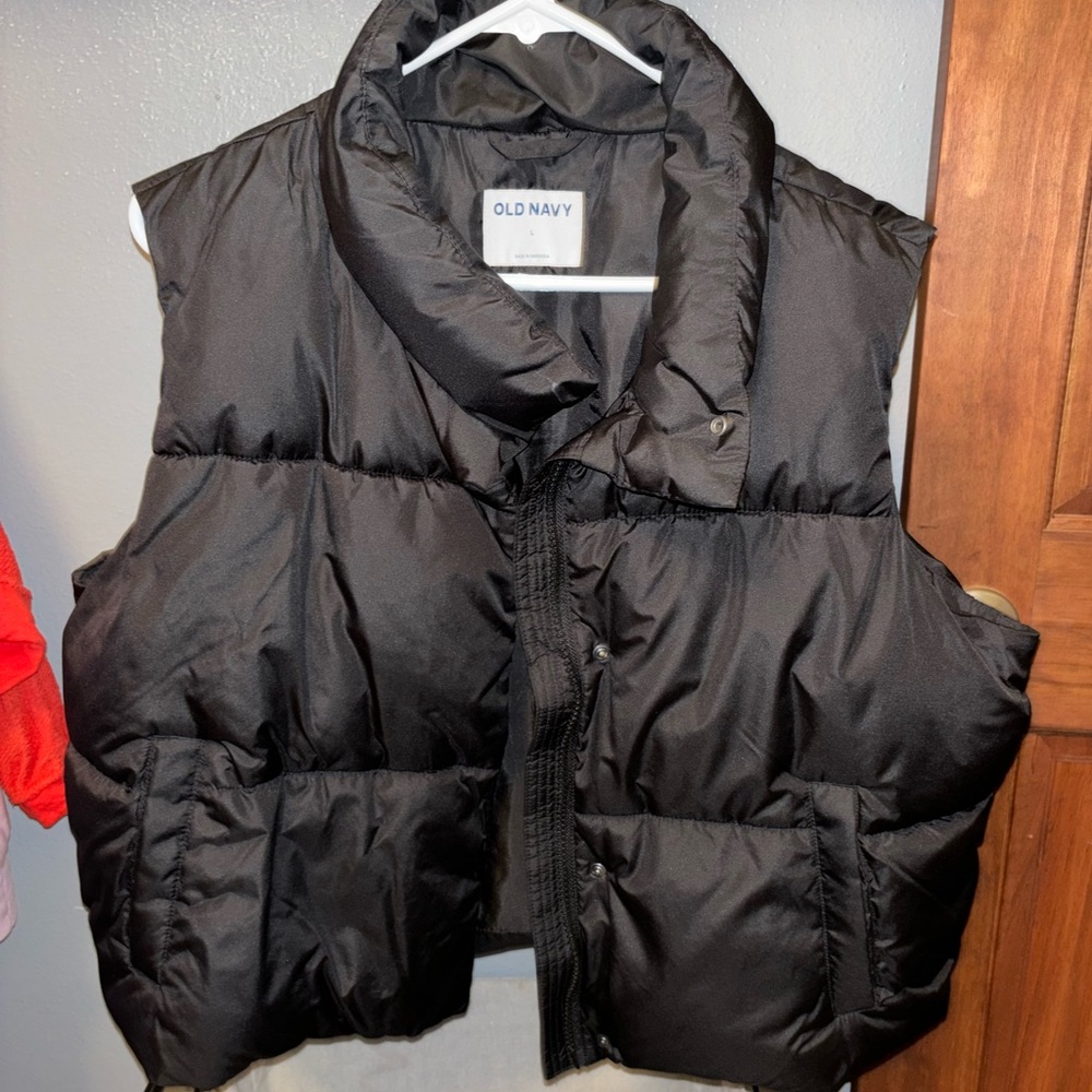 Old Navy Charcoal Puffer Vest